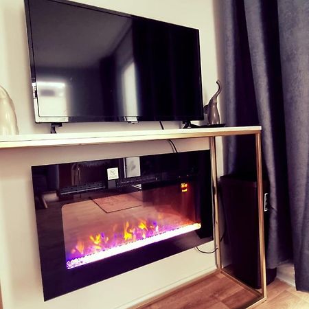 T-I-G-H The Coziest Place Wifi & Netflix Near Roundhay Villa Leeds  Dış mekan fotoğraf